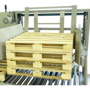 Motorised empty pallet magazine